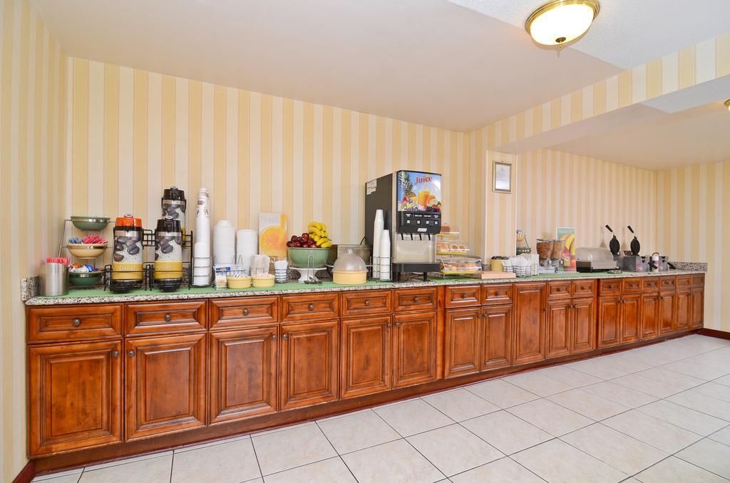 Stayapt Suites Alexandria-Fort Belvoir Dış mekan fotoğraf